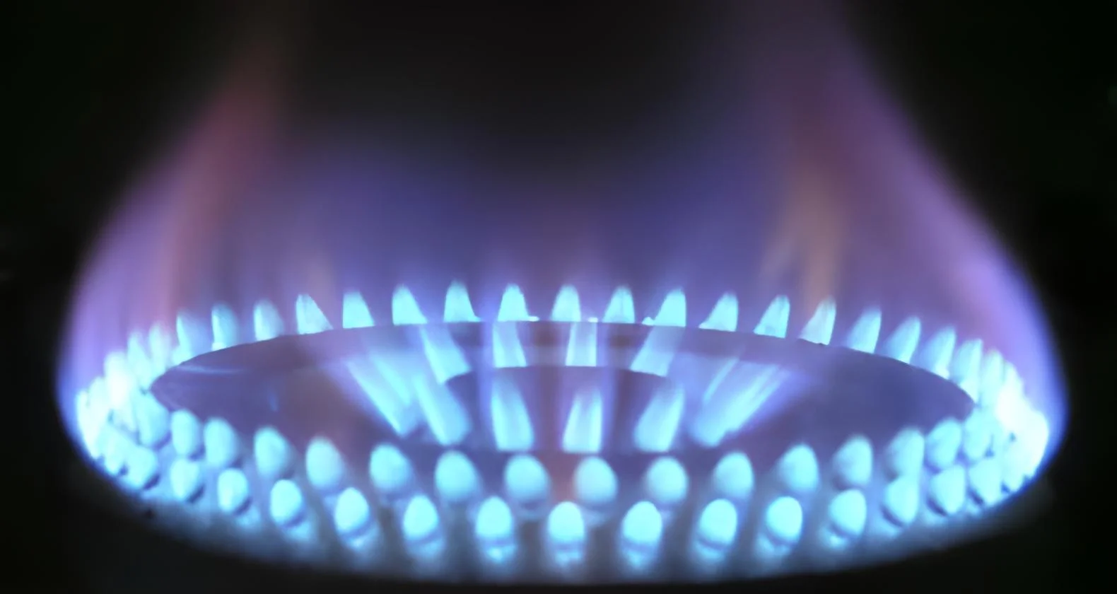 flames on a gas stove